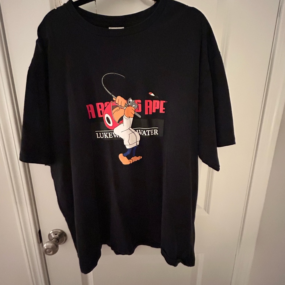BAPE- A Bathing Ape Lukewarm Water  Tshirt🎣♥️